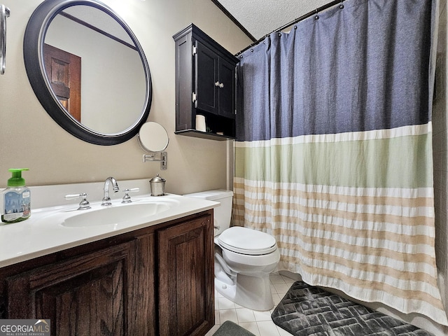 230 Mapledale Trl, Sharpsburg, GA 30277 - full bathroom featuring tile patterned flooring, toilet, vanity, and a shower with shower curtain