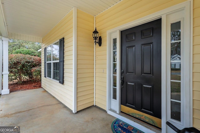 view of property entrance