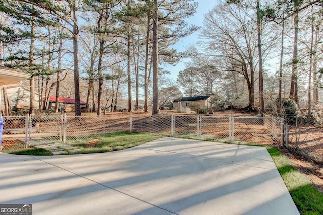 123 Creek Cir, Stockbridge, GA 30281 - view of patio with fence