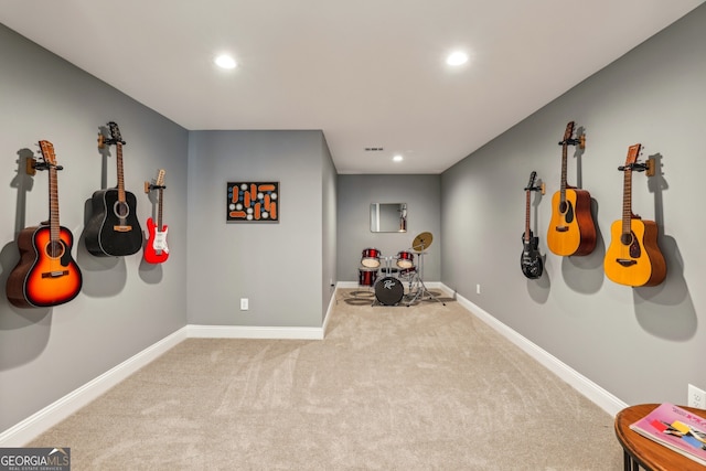 workout room with carpet, baseboards, and recessed lighting