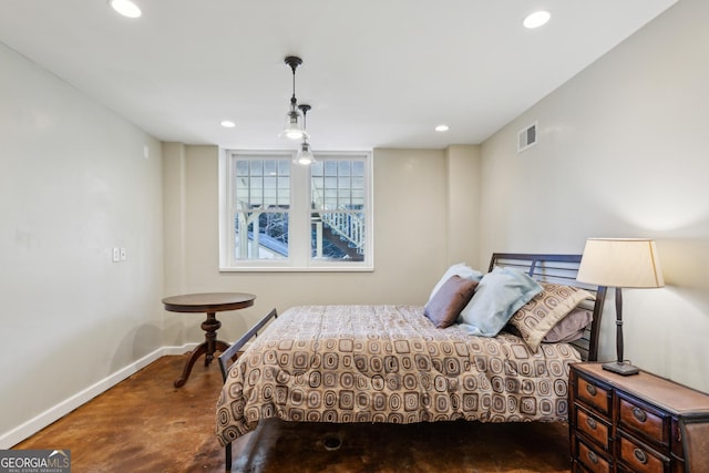 bedroom with recessed lighting, visible vents, and baseboards