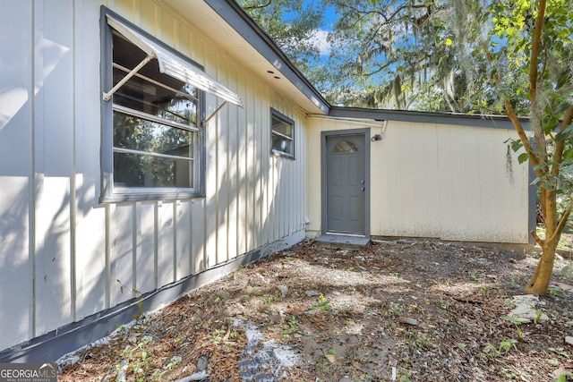 view of entrance to property