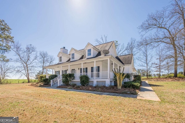 view of front of home featuring covered porch and a front lawn