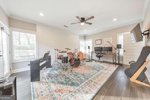 playroom with recessed lighting, ornamental molding, ceiling fan, wood finished floors, and baseboards