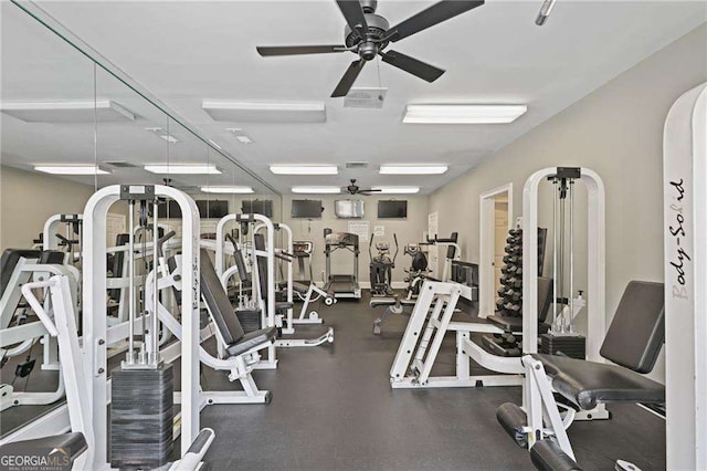 exercise room featuring a ceiling fan