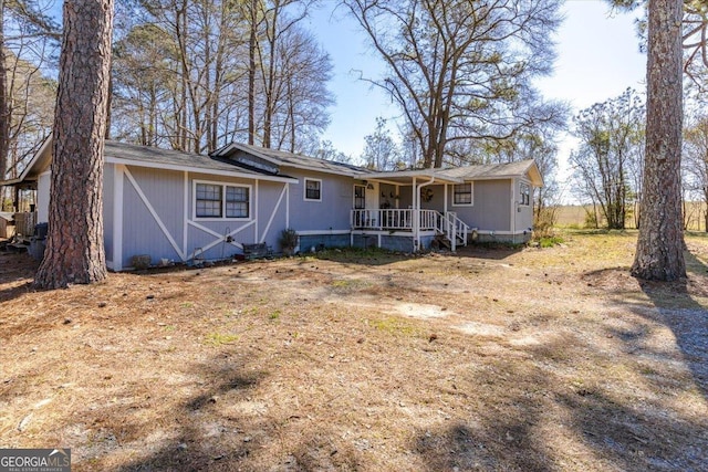 view of front of house featuring a porch