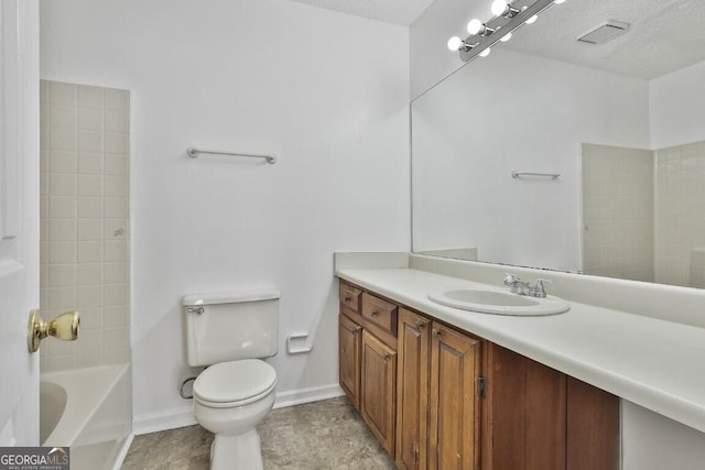 full bath featuring a textured ceiling, toilet, visible vents, vanity, and baseboards