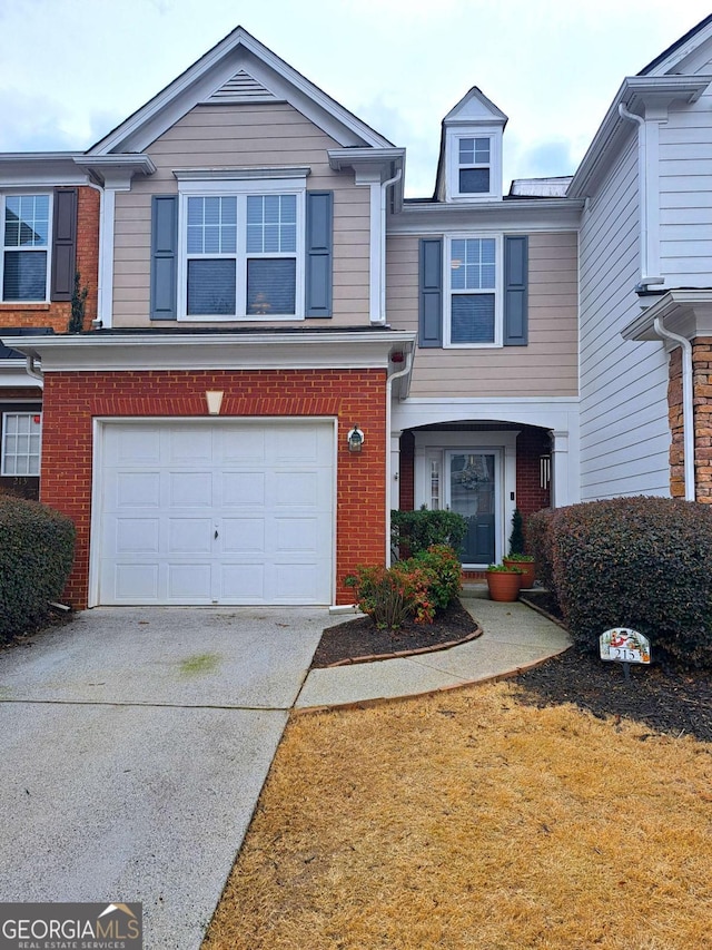 215 Kigian Trl, Woodstock GA, 30188, 3 bedrooms, 2.5 baths townhouse for sale