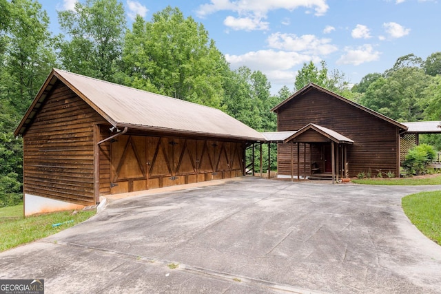 rustic home featuring metal roof