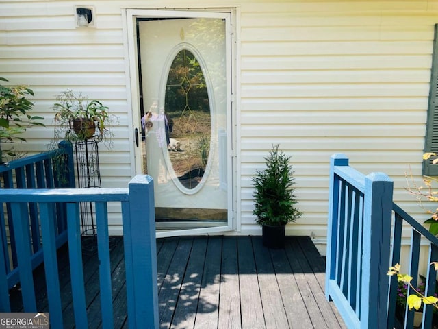 view of doorway to property