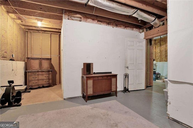 view of unfinished basement