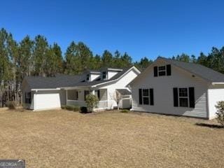 view of front of home with an attached garage