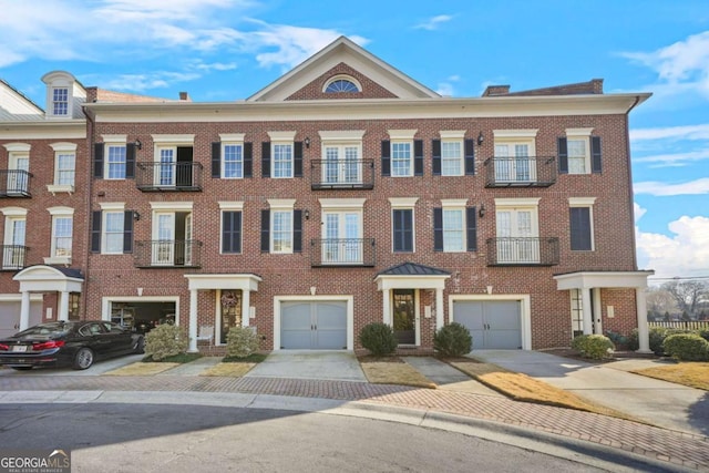 2102 Monhegan Way SE Unit 2102, Smyrna GA, 30080, 4 bedrooms, 4 baths condo for sale