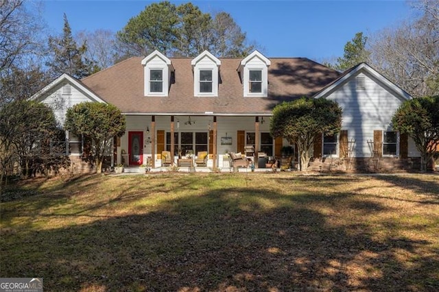 view of front of house featuring a front yard