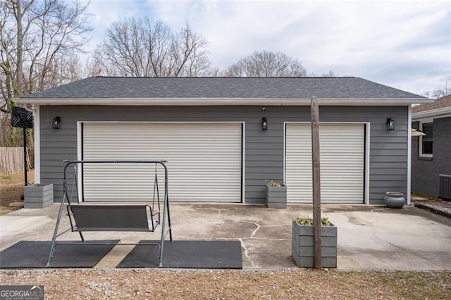 view of detached garage