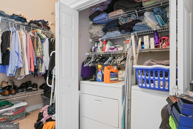 laundry area featuring laundry area and independent washer and dryer