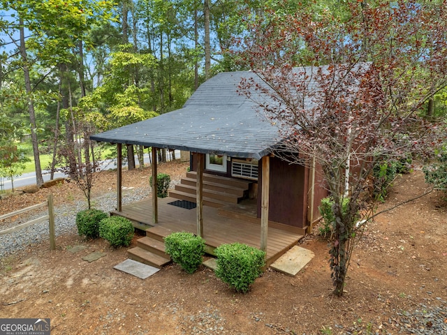 view of outbuilding