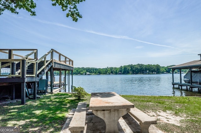 view of dock featuring a water view and boat lift