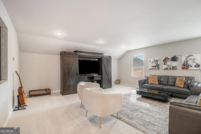 living area with lofted ceiling, light carpet, baseboards, and recessed lighting