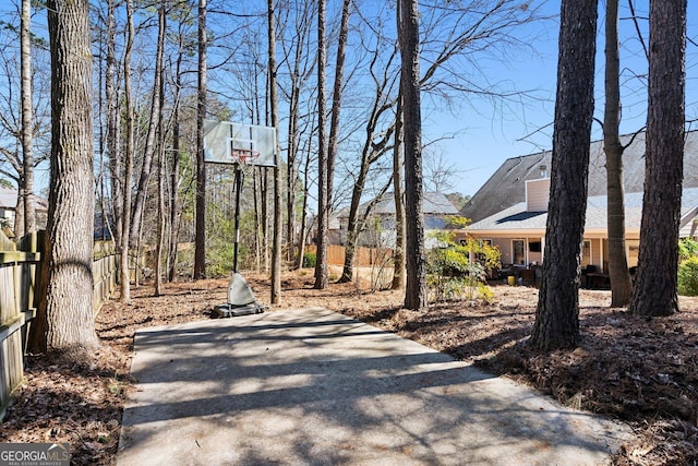 exterior space with driveway