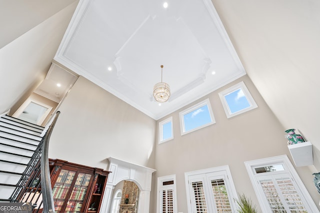 room details with ornamental molding