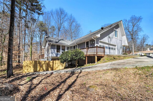 487 Glendale Ct, Stone Mountain, GA 30087 - exterior space featuring a garage