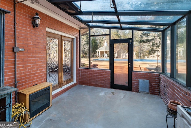 view of unfurnished sunroom