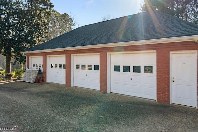 view of detached garage