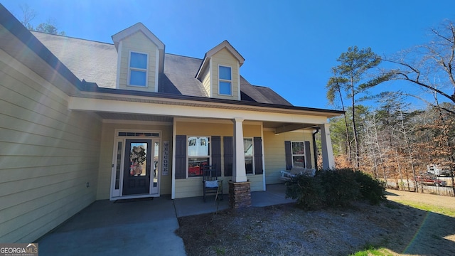 view of front facade featuring covered porch