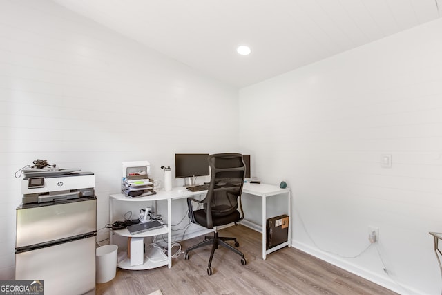 home office with wood finished floors and recessed lighting