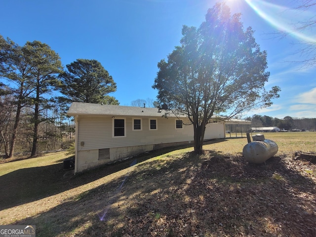 exterior space featuring crawl space