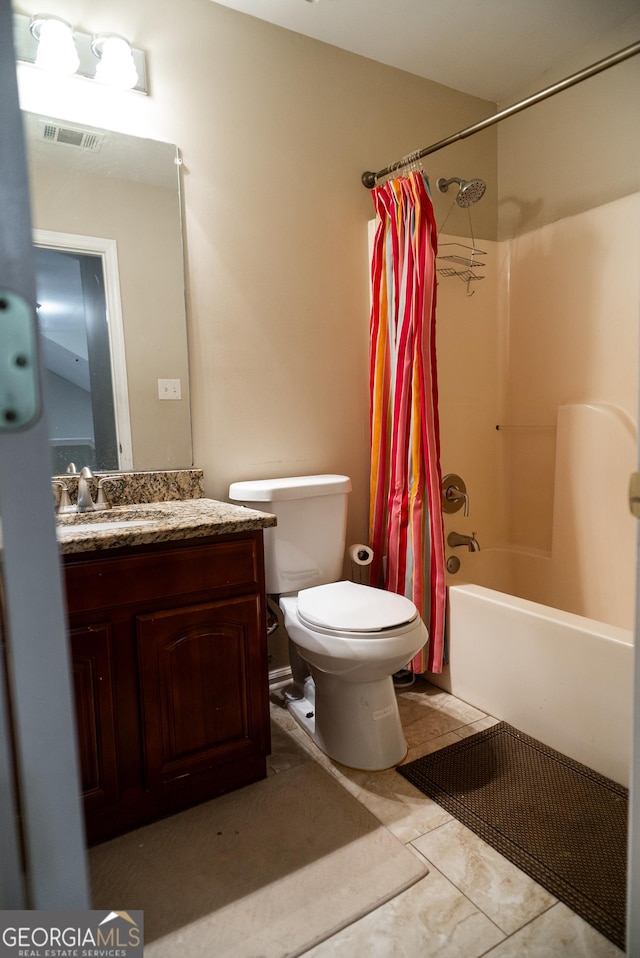 full bath with toilet, visible vents, shower / bath combo with shower curtain, and vanity