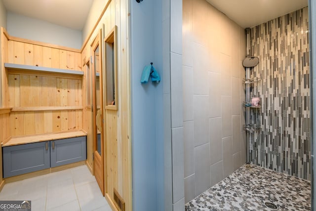 5230 Harris Springs Dr, Cumming, GA 30040 - bathroom with a tile shower