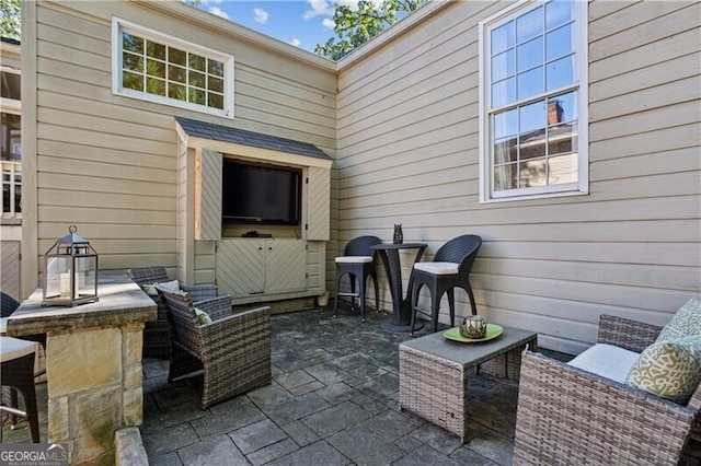 view of patio with an outdoor hangout area