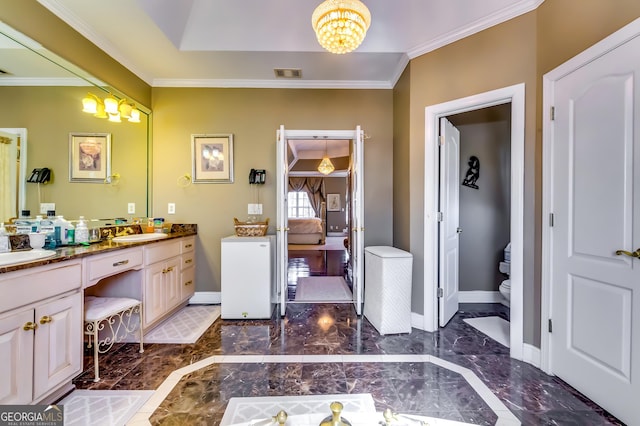 ensuite bathroom featuring visible vents, baseboards, ensuite bath, ornamental molding, and marble finish floor