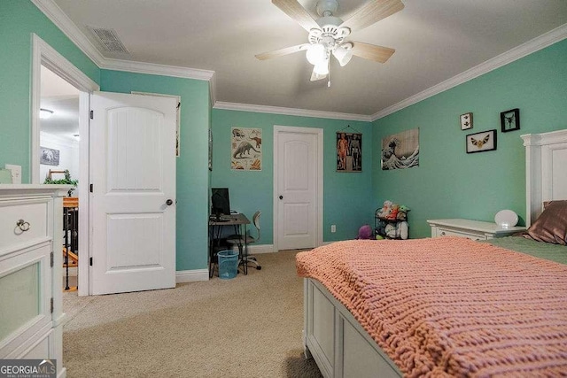 bedroom with baseboards, visible vents, light colored carpet, ceiling fan, and ornamental molding