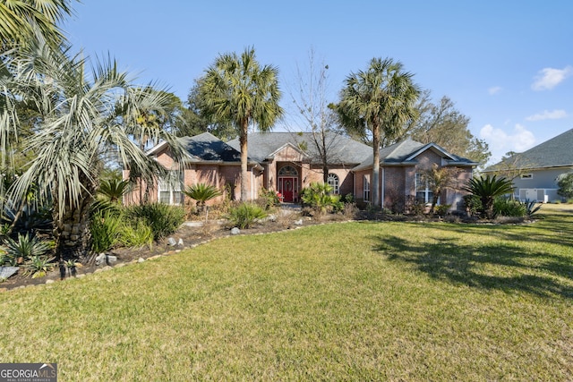 view of front of property with a front lawn