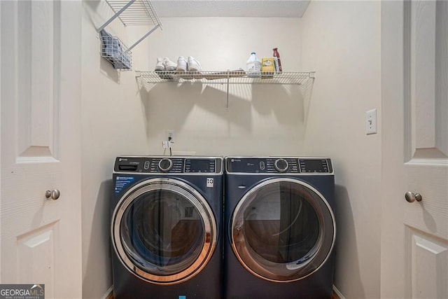 190 The Falls Blvd, Covington, GA 30016 - laundry area featuring washer and clothes dryer