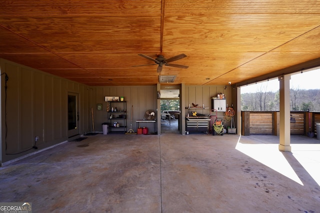 garage featuring a ceiling fan