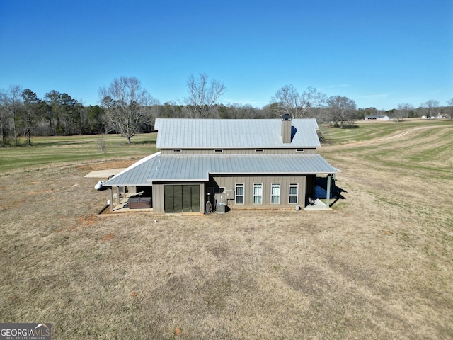 exterior space featuring an outbuilding