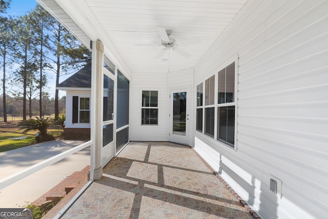 view of patio with ceiling fan