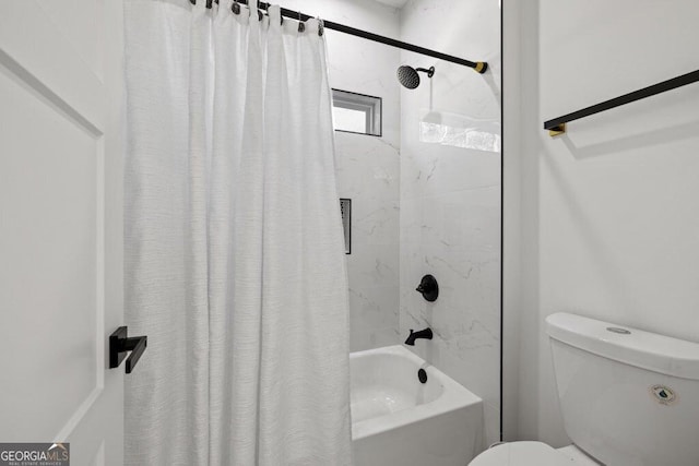 full bath featuring shower / tub combo with curtain and toilet