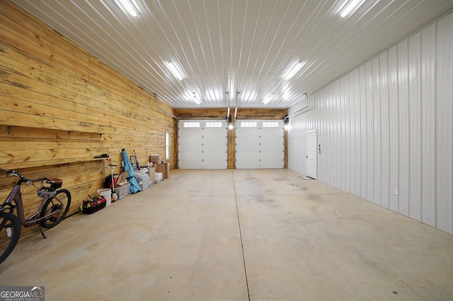 garage featuring metal wall