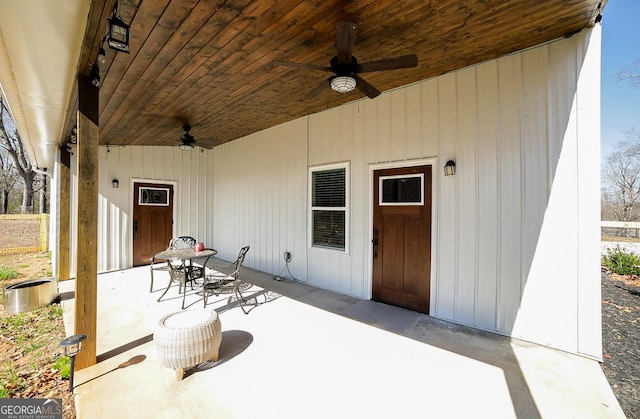 view of patio / terrace featuring outdoor dining area and a ceiling fan