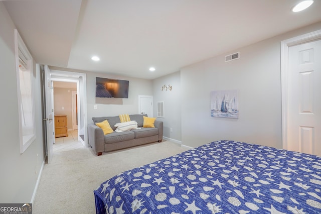 carpeted bedroom with baseboards, visible vents, and recessed lighting