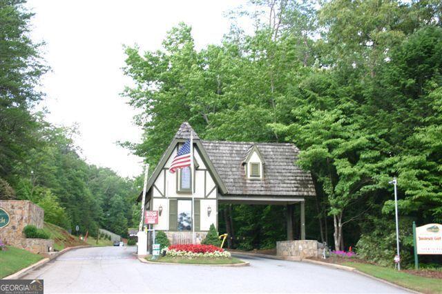 Listing photo 3 for 00 Dach Bruecke Gasse, Helen GA 30545