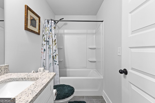 full bath with baseboards, toilet, tile patterned flooring, shower / bathtub combination with curtain, and vanity