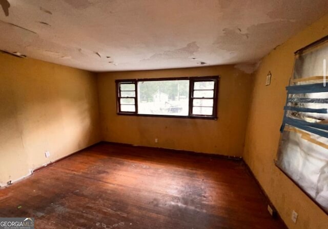 1188 Sunnydale Dr, Macon, GA 31217 - empty room featuring wood finished floors