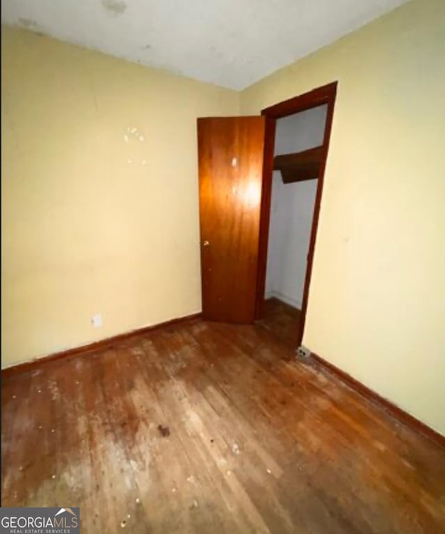 1188 Sunnydale Dr, Macon, GA 31217 - empty room featuring wood finished floors