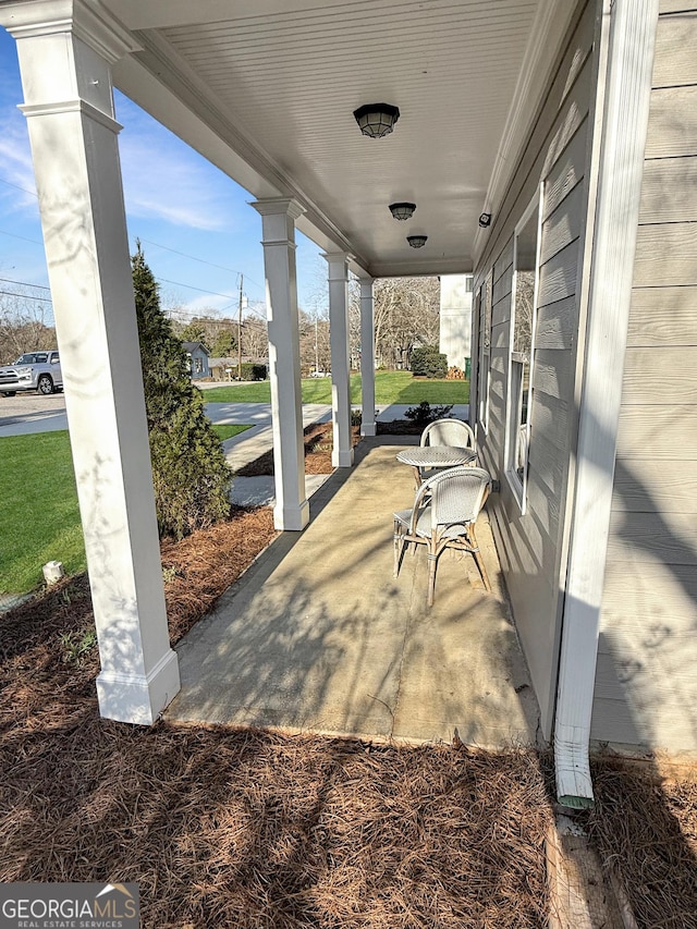 view of patio / terrace featuring covered porch